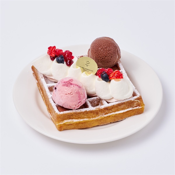 【季節限定】ワッフル オ フリュイ ルージュ & ショコラ